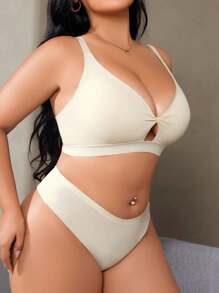 Conjunto de lencería sin costuras de talla grande para mujer, con sujetador sin aros push-up y pantie simplista sólido, 2 piezas, para el Día de San Valentín