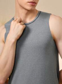 Men's Solid Color Round Neck Sleeveless Casual Warm Vest - Grey - View 5