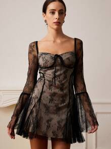 Aveloria Rosie 复古法式领蕾丝胸围、系腰长袖迷你连衣裙，适合春季、情人节的优雅风格 - 黑色 - 查看 3