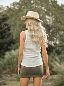 LanaWest European & American Style Casual Fashionable Slim Fit Button Decor V-Neck Hollow Out Women Knit Tank Top