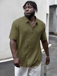 Manfinity RebelGame Plus Size Casual Woven Short Sleeve Shirt - Army Green - View 5