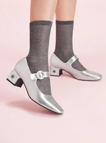 CUCCOO DOLLMOD 女士银色玛丽珍高跟鞋，方头和方跟，复古校园风格搭扣开合新年假期