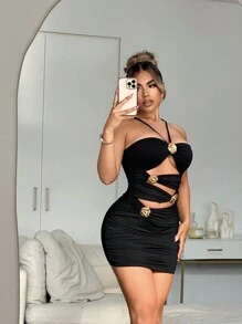 SHEIN SXY 女式夏季金属 3D 花卉装饰镂空性感挂脖迷你连衣裙，女士黑色连衣裙，黑色连衣裙，情人节连衣裙，舞会连衣裙 - 黑色 - 查看 5