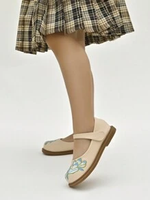 1 Pair Girl's PU Fashion Chinese Style Embroidered Flat Shoes, Suitable For Daily Wear