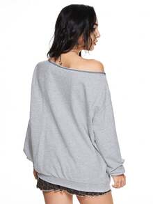ROMWE Grunge Punk Women Oblique Shoulder Retro Heart & Leopard Print, Fluffy Letter Graphic Bow Loose Sweatshirt, Cotton Blend - Grey - View 5
