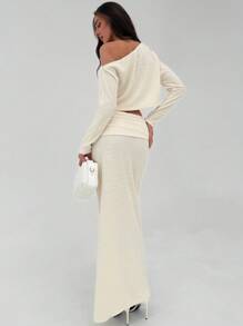 Aloruh Elegant Texture Jacquard Oblique Shoulder Top & Low Waist Skirt 2 Pieces Set, Loungewear Outfit For Outing, Vacation, Date In Autumn/Winter - Apricot - View 4