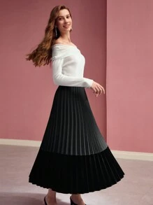 MOTF PREMIUM CONTRAST VELVET PLEATED SKIRT - Black - View 4
