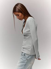 MUSERA Áo dài tay cổ chữ V ôm sát, thích hợp cho kỳ nghỉ xuân hè. - Màu Xám nhạt - Xem 3