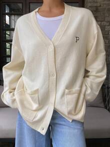 DAZY Cárdigan holgado con cuello en V y bordado de letras para mujer, ropa de otoño - Beis - Ver 3