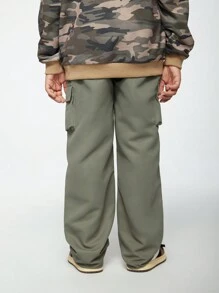 SHEIN Tween Boy Casual Loose Solid Color Cargo Pants, Suitable For Kids Everyday Wear, School, Gatherings, Skateboarding, And Playing - Army Green - View 2