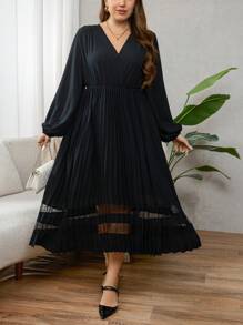 SHEIN Clasi 大码纯色网眼撞色 V 领长袖休闲连衣裙 - 黑色 - 查看 3