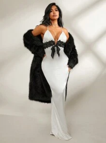 SHEIN SXY Váy dự tiệc cocktail ngắn màu trắng, cổ chữ V sâu gợi cảm, nơ trang trí màu ren đen tương phản, thích hợp cho lễ hội, ngày lễ tình nhân - trắng - Xem 1