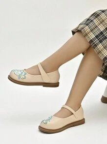1 Pair Girl's PU Fashion Chinese Style Embroidered Flat Shoes, Suitable For Daily Wear