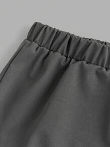 Young Girl Street Style Hiphop Portrait & Letter Print Loose T-Shirt And Pleated Pants 2 Pieces Set