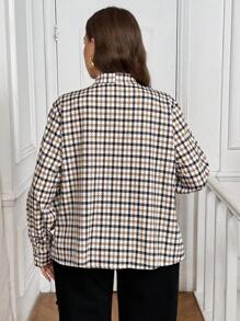 SHEIN Frenchy Camisa holgada de talla extra elegante con cuello de lazo y estampado de cuadros
