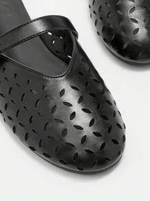 CUCCOO BIZCHIC 1pair Women's Flat Round Toe Black PU Upper Laser Floral Pattern Striped Mules Slip-On Shoes,Minimalist Elegant Fashion For Holiday - Black - View 5