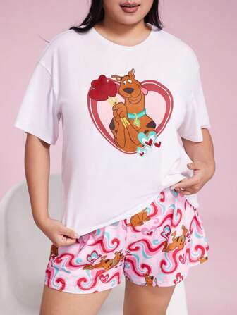 SCOOBY-DOO X SHEIN 大码 Loose Heart 趣味可爱白色 T 恤和全印花短裤睡衣套装