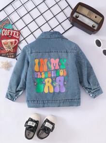 女婴冬季休闲保暖牛仔夹克，带字母印花、翻领和口袋 - 彩色 - 查看 1