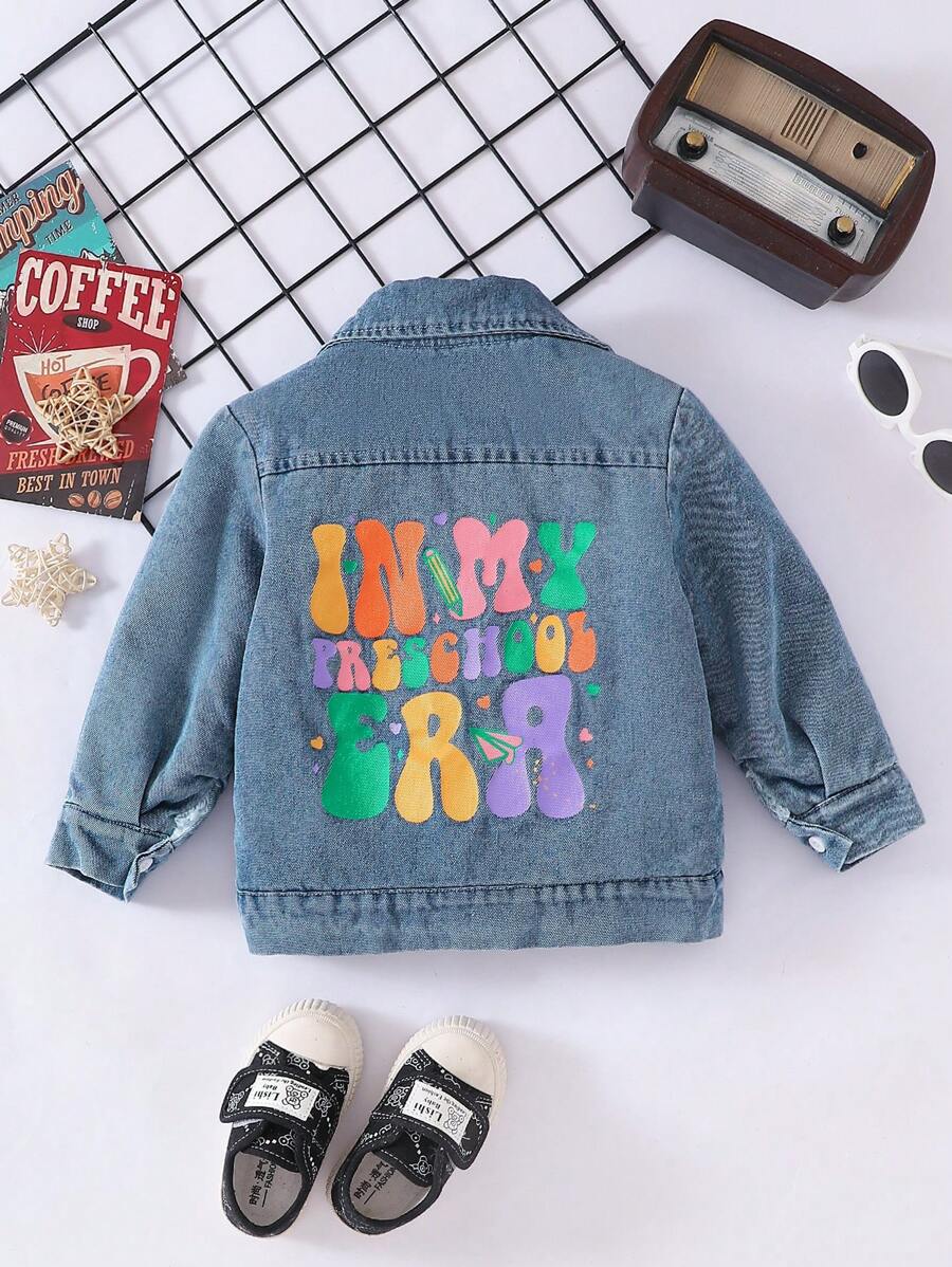 女婴冬季休闲保暖牛仔夹克，带字母印花、翻领和口袋 - 彩色 - 查看 1