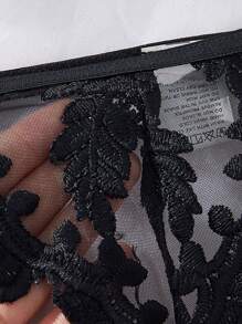 SHEIN 5pcs/Set Women's Embroidery Mesh Sexy Lingerie Set For Going Out