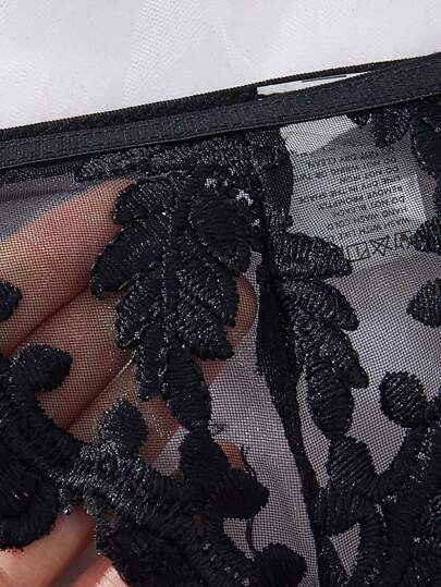 Esselle Geborduurde Mesh Verleidelijke Lingerie Set Going Out view 5