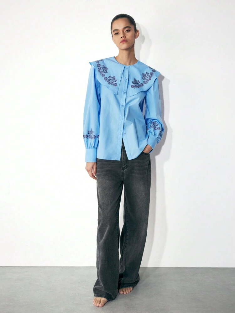 SHEIN Maija ボヘミアン ノマディック フローラル プリントVネック エレガントネイビーブルーコットンブラウス、多目的夏のビーチバケーション用レディースシャツ