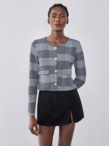 Chiquease 带口袋的圆领短夹克，女式，长袖