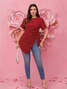 SHEIN LUNE Áo thun ngày lễ tình nhân cổ tròn tay ngắn họa tiết hình trái tim cỡ lớn viền bất đối xứng viền áo thun năm mới họa tiết trái tim đỏ mùa hè dành cho nữ Áo thun mùa hè họa tiết trái tim đỏ dành cho nữ, quần áo ngày lễ tình nhân mùa hè dành cho nữ - Đỏ - Xem 3