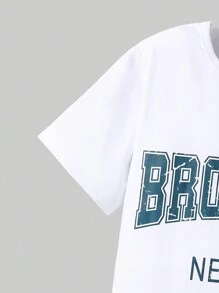 SHEIN 2 pièces Ensemble décontracté pour garçon préadolescent incluant un t-shirt et un jean déchiré, pour le printemps/été