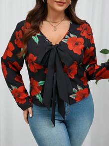 SHEIN VCAY 加大码黑色和红色玫瑰花卉印花蝴蝶结前襟长袖衬衫，适合浪漫节日和情人节穿着 - 彩色 - 查看 5