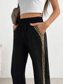 SHEIN Tall Pantaloni neri a gamba larga con dettagli leopardati sulla pancia - nero - Visualizzare 7