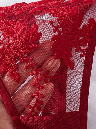Esselle Women Geborduurde Mesh Verleidelijke Lingerie Set Going Out view 5