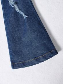 SHEIN 年轻女孩破洞牛仔背带裤，舒适柔软棉质破洞休闲时尚工装裤，春秋季 - 深色水洗藍 - 查看 3