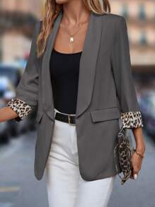 SHEIN Clasi Chaqueta informal de mujer con estampado de leopardo y parches, cuello de solapa - Otoño