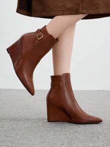 CUCCOO BIZCHIC Women's Solid Color Pointed Toe Buckle Wedge Ankle Boots, Suitable For Autumn And Winter New Year Holiday Valentines - Brown - View 1