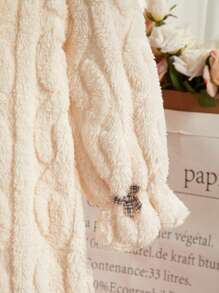 SHEIN Tween Girl Beige Cute Bow Decor Fashion Contrasting Floral Lace Patchwork Plush Fabric Long Sleeve Maxi Nightgown, Suitable For Winter - Apricot - View 4