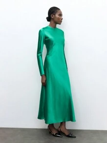 Maija圣诞新年节日连衣裙婚礼宾客优雅都市冬季新款绿色蝴蝶结后背女长裙现代节日日常休闲华丽浪漫约会装情人节 - 綠色 - 查看 4