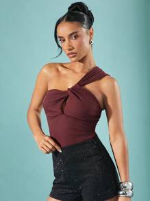 Hauture Top asimétrico de invierno con un hombro y giro delantero acanalado