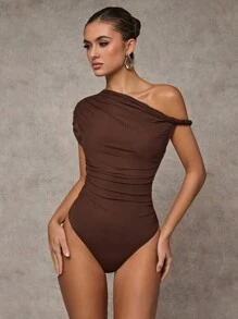 Body de mujer con cuello asimétrico, drapeado y ajustado en un solo color - Café integral - Ver 7