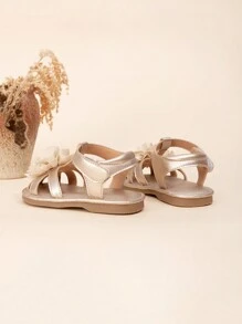 Girls' Summer Fashion Cute Baby Hook And Loop Flat Sandals - Gold - View 3