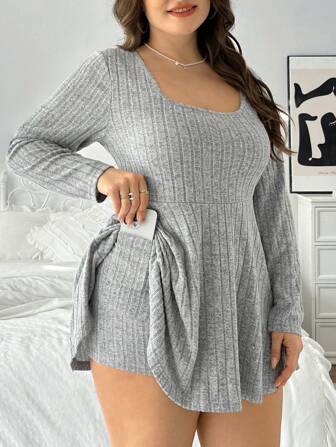 SHEIN Privé 大码纯色长袖罗纹连体裤，适合日常休闲穿着