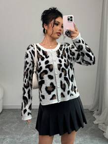 Chiquease Women Leopard Print Round Neck Pearl Button Front Long Sleeve Knit Casual Cardigan