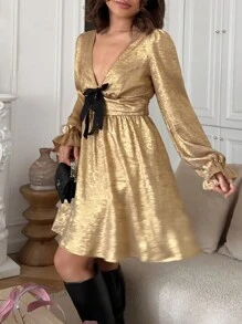 SHEIN Frenchy Vestido largo de manga larga con Body de unicolor y lazo grande en la parte delantera, vestido de fiesta de colores dorados, vestido corto, conjunto de Año Nuevo para mujer, vestido de fiesta, vestido formal, conjunto de Año Nuevo, conjunto de vacaciones, vestidos de Año Nuevo, vestido de lentejuelas, vestido con lazo