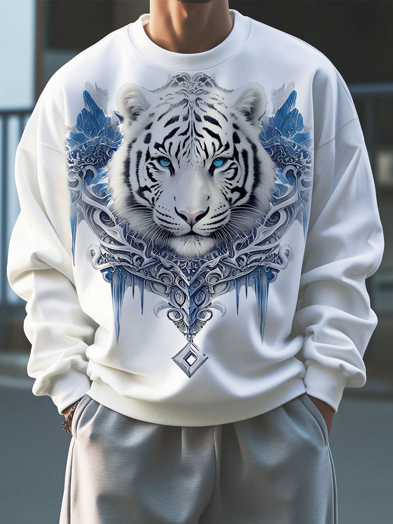 Manfinity Dauomo Men's Casual Tiger Print Crew Neck Long Sleeve Sweatshirt, Autumn/Winter