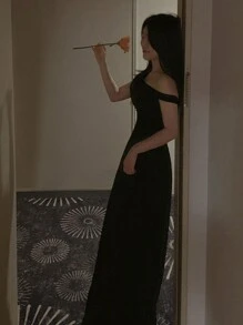 DAZY 女士束腰中长款亮黑色抹胸连衣裙优雅