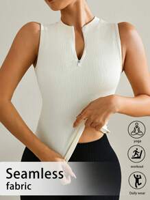 Easithlete Casual Solid Color Seamless Racerback Tank Top - Beige - View 1