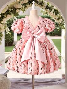 SHEIN Vestido casual de cumpleaños de estilo simple con lazo decorado con lentejuelas para niña - Multicolor - Ver 1