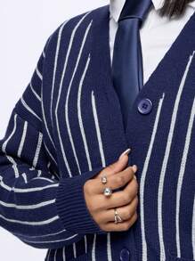 SUMWON WOMEN Cardigan en tricot style universitaire avec boutons, pull académique preppy pour l'hiver et l'automne, veste avec logo scolaire