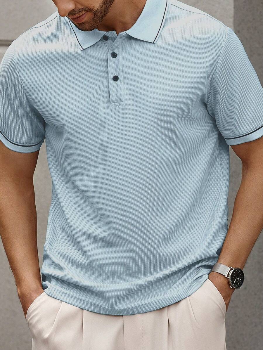 Manfinity Bizformal 男士纯色拼布前扣休闲短袖上衣，日常穿着 - 淺藍色 - 查看 1