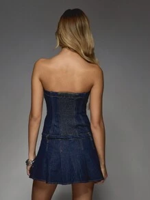 MISSGUIDED 无肩带牛仔迷你连衣裙束腰风格深色水洗褶裙复古西部风节日 Y2K 时尚夏季派对俱乐部服装秋季连衣裙